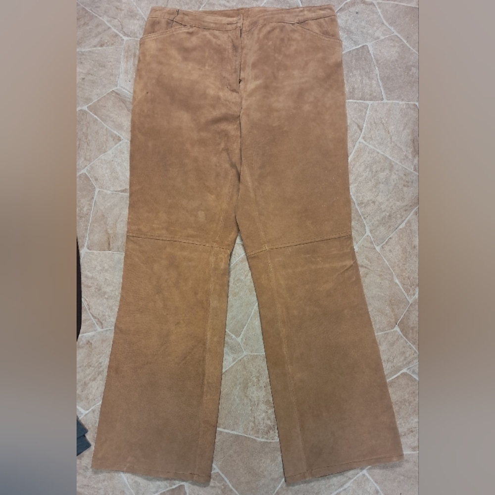 Brown Jeans with Classic Fit and Comfortable Fabric